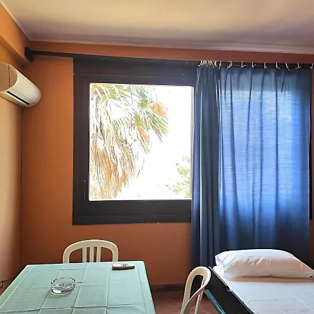 Appartamento Appealing In Sant Irene Torre Vecchia With Garden